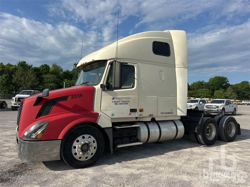 Volvo VNL Motrici e Trattori Stradali