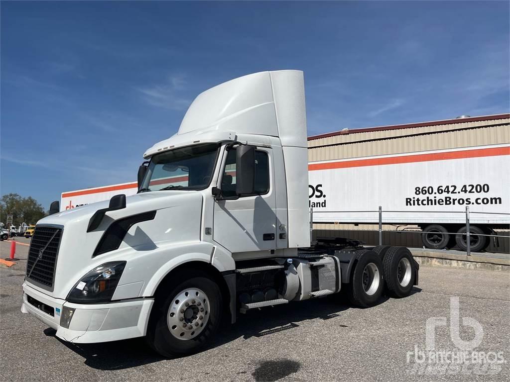 Volvo VNL Motrici e Trattori Stradali