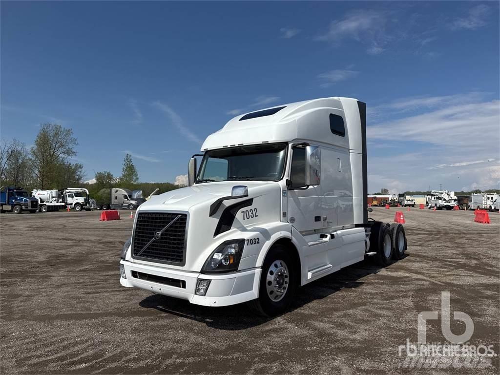 Volvo VNL Motrici e Trattori Stradali