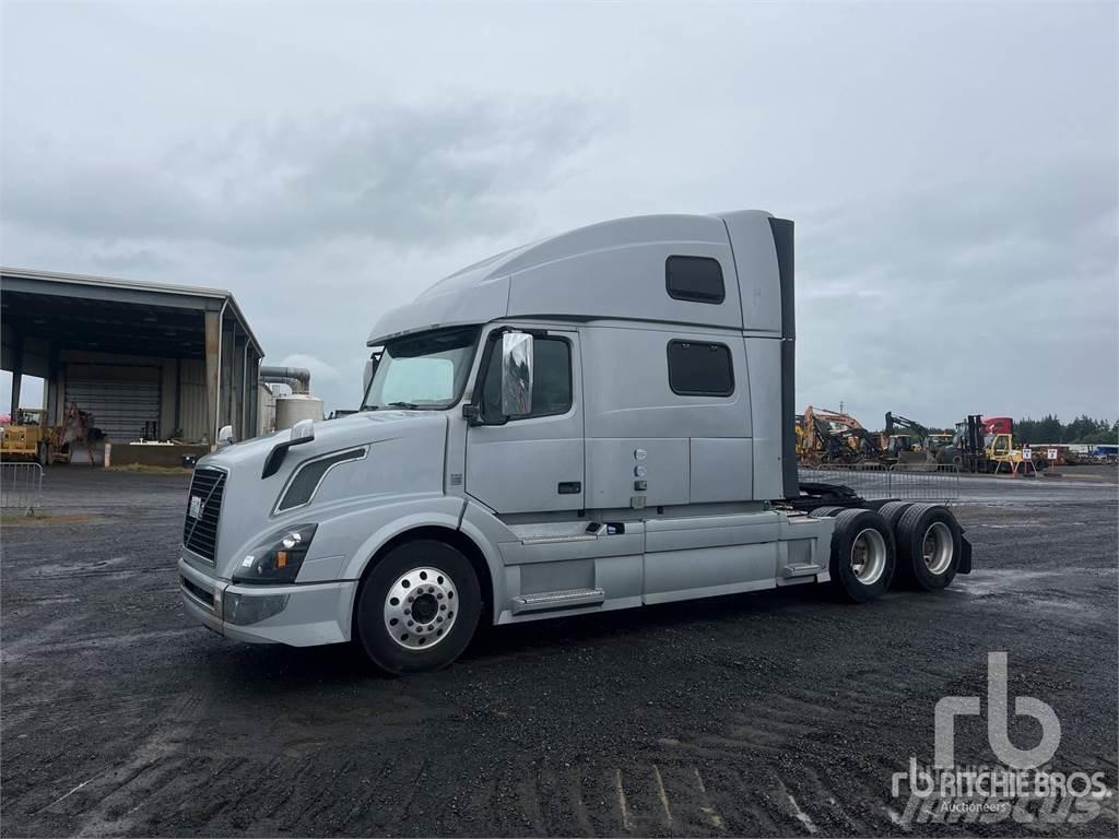Volvo VNL Motrici e Trattori Stradali