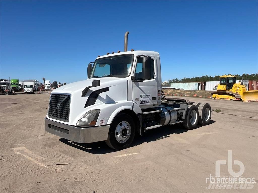 Volvo VNL300 Motrici e Trattori Stradali