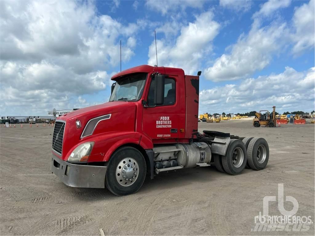 Volvo VNL300 Motrici e Trattori Stradali