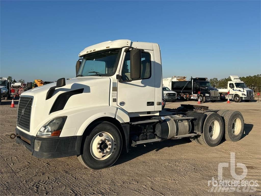 Volvo VNL300 Motrici e Trattori Stradali