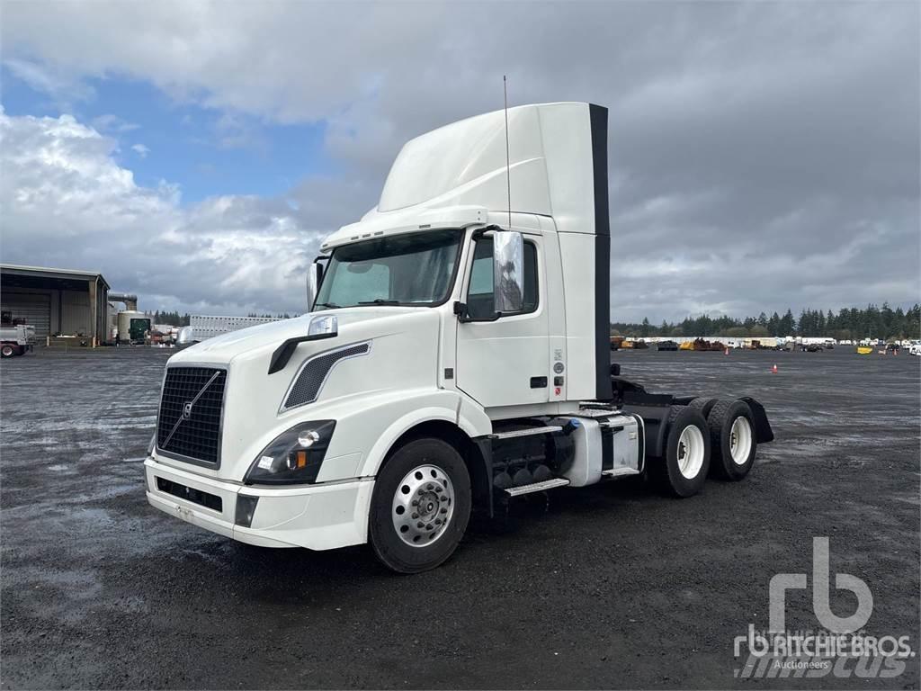 Volvo VNL300 Motrici e Trattori Stradali