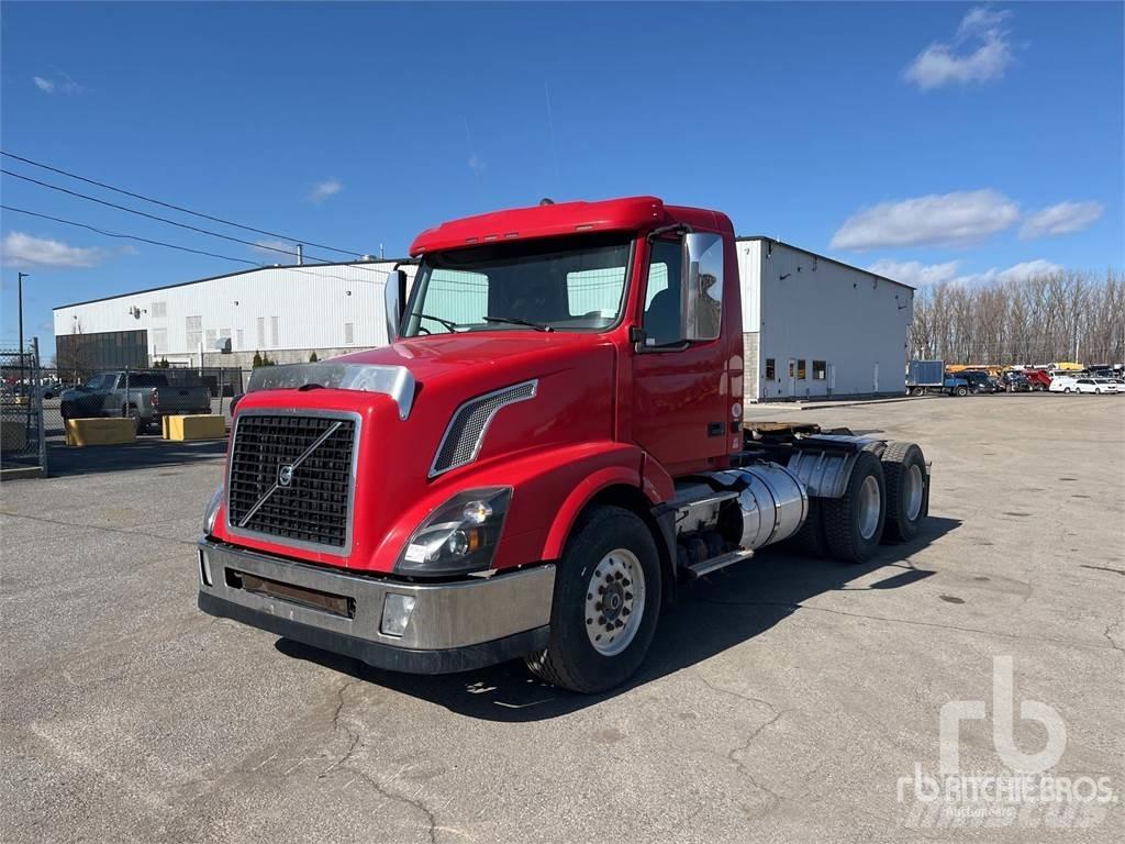 Volvo VNL64T Motrici e Trattori Stradali