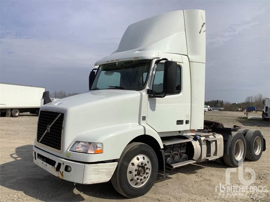 Volvo VNM Motrici e Trattori Stradali