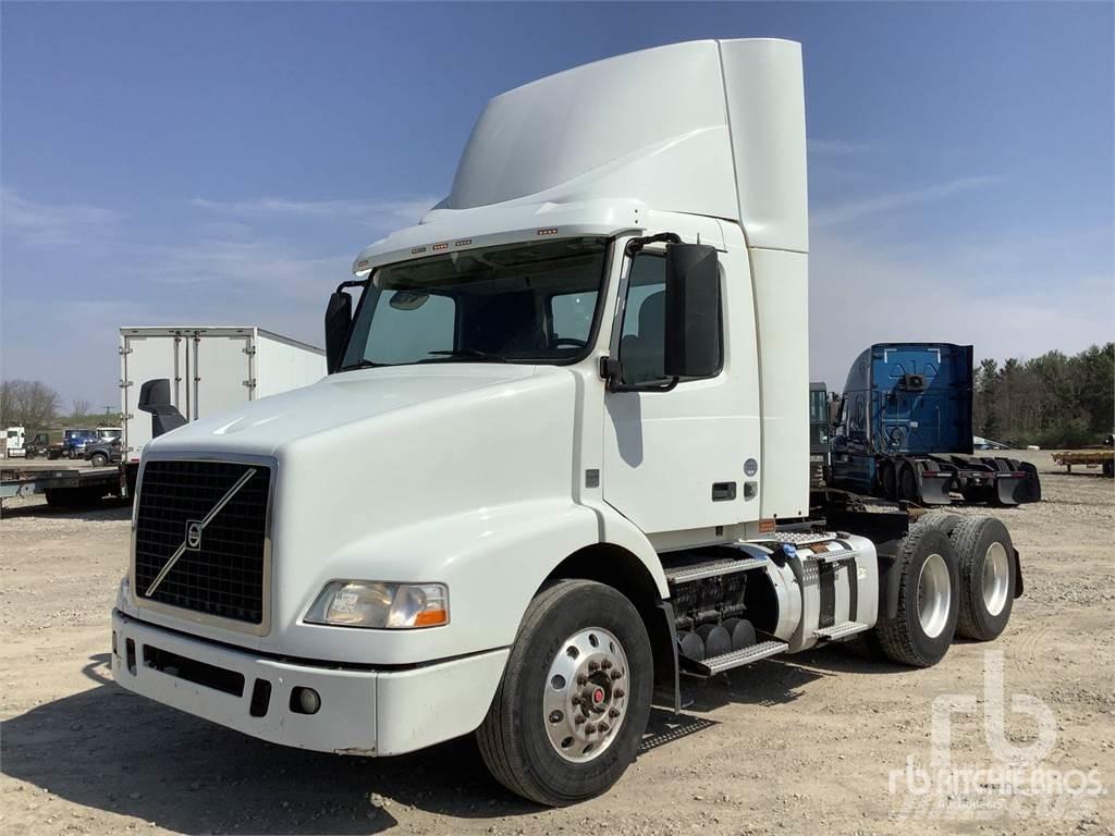 Volvo VNM Motrici e Trattori Stradali