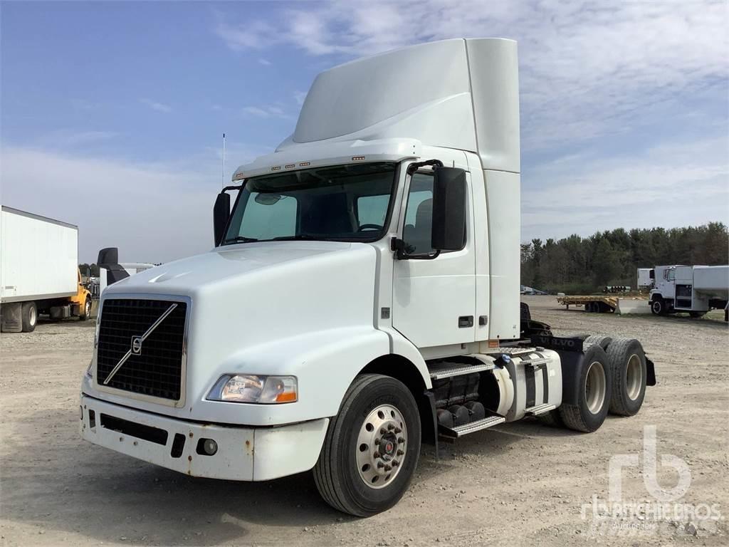 Volvo VNM Motrici e Trattori Stradali