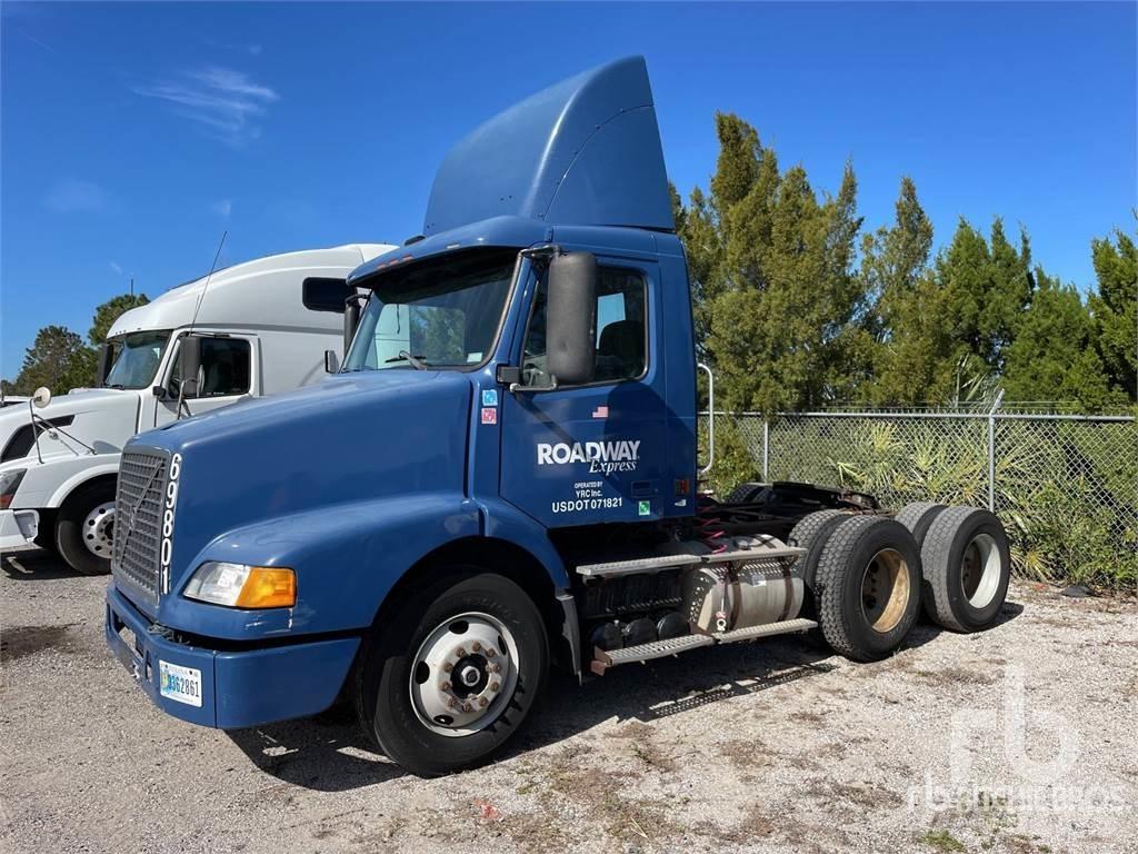 Volvo VNM200 Motrici e Trattori Stradali