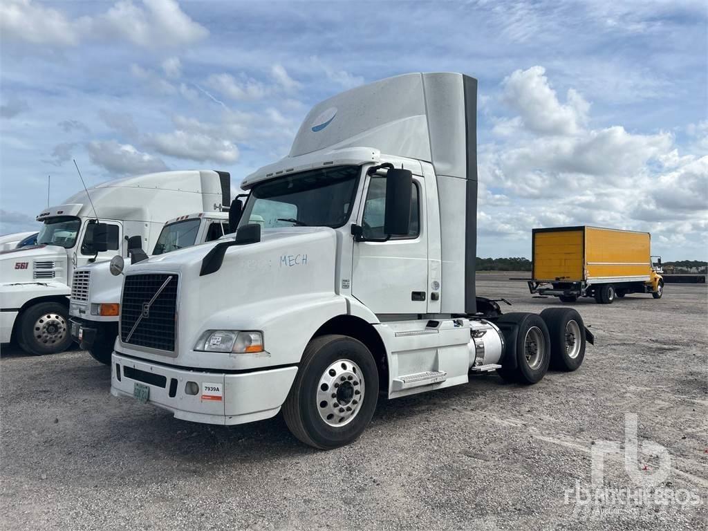 Volvo VNM200 Motrici e Trattori Stradali