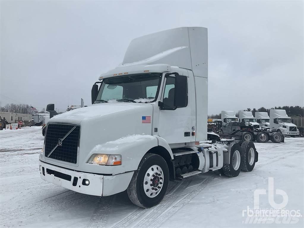 Volvo VNM300 Motrici e Trattori Stradali