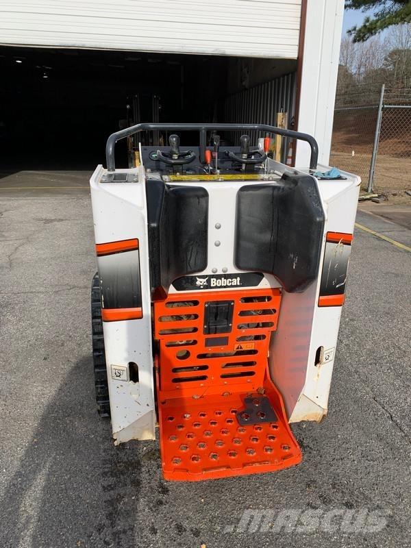 Bobcat MT100 Pale cingolate