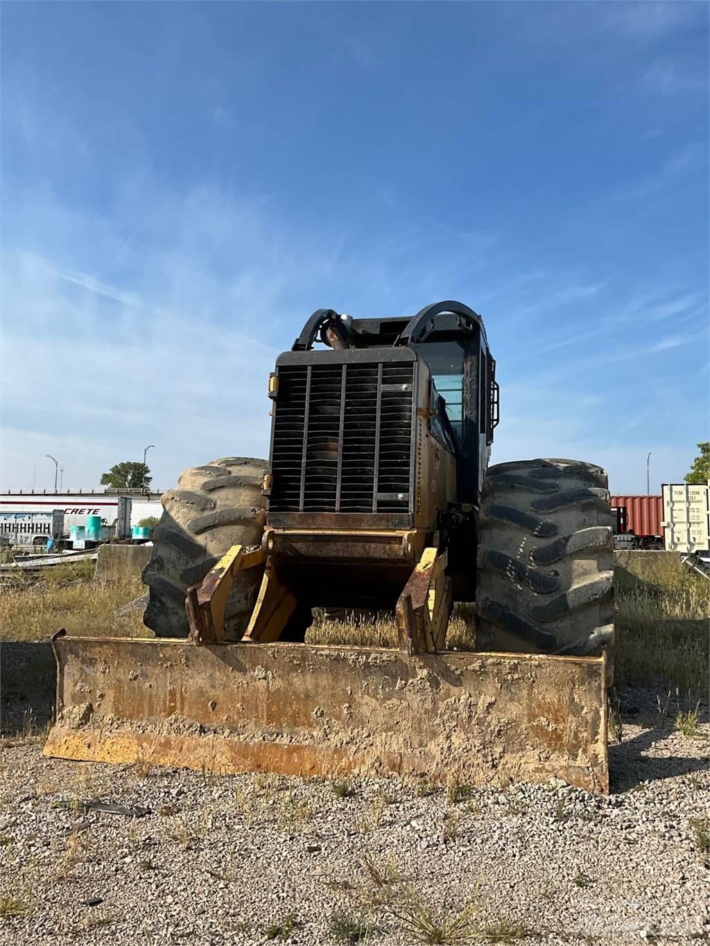 CAT 545C Trattori Forestali