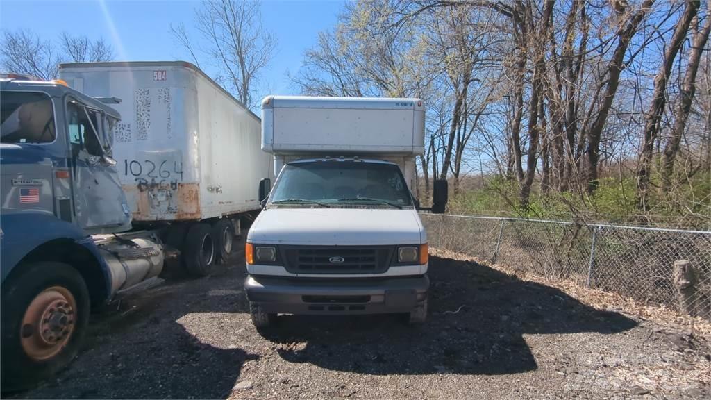 Ford E450 Camion cassonati