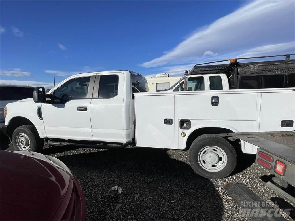 Ford F250 Carroattrezzi