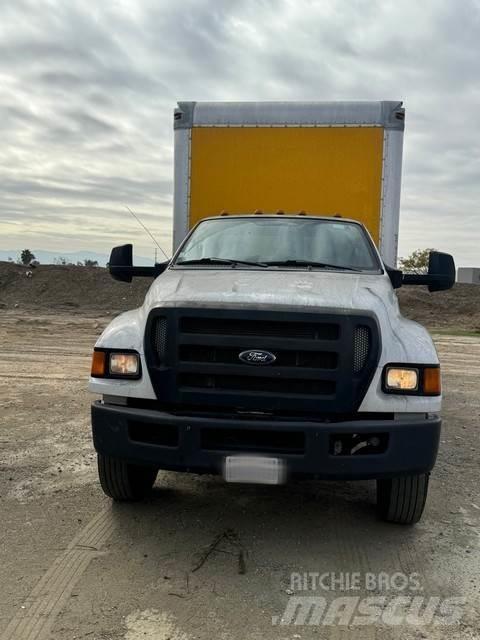 Ford F750 Camion cassonati