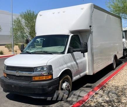 GMC Savana 4500 Camion cassonati