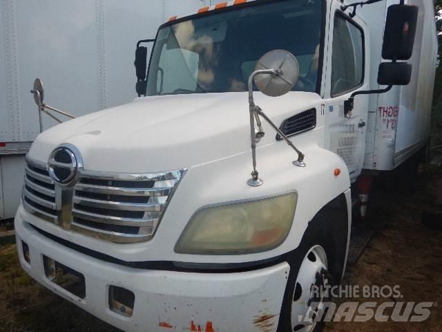 Hino 258 Camion cassonati