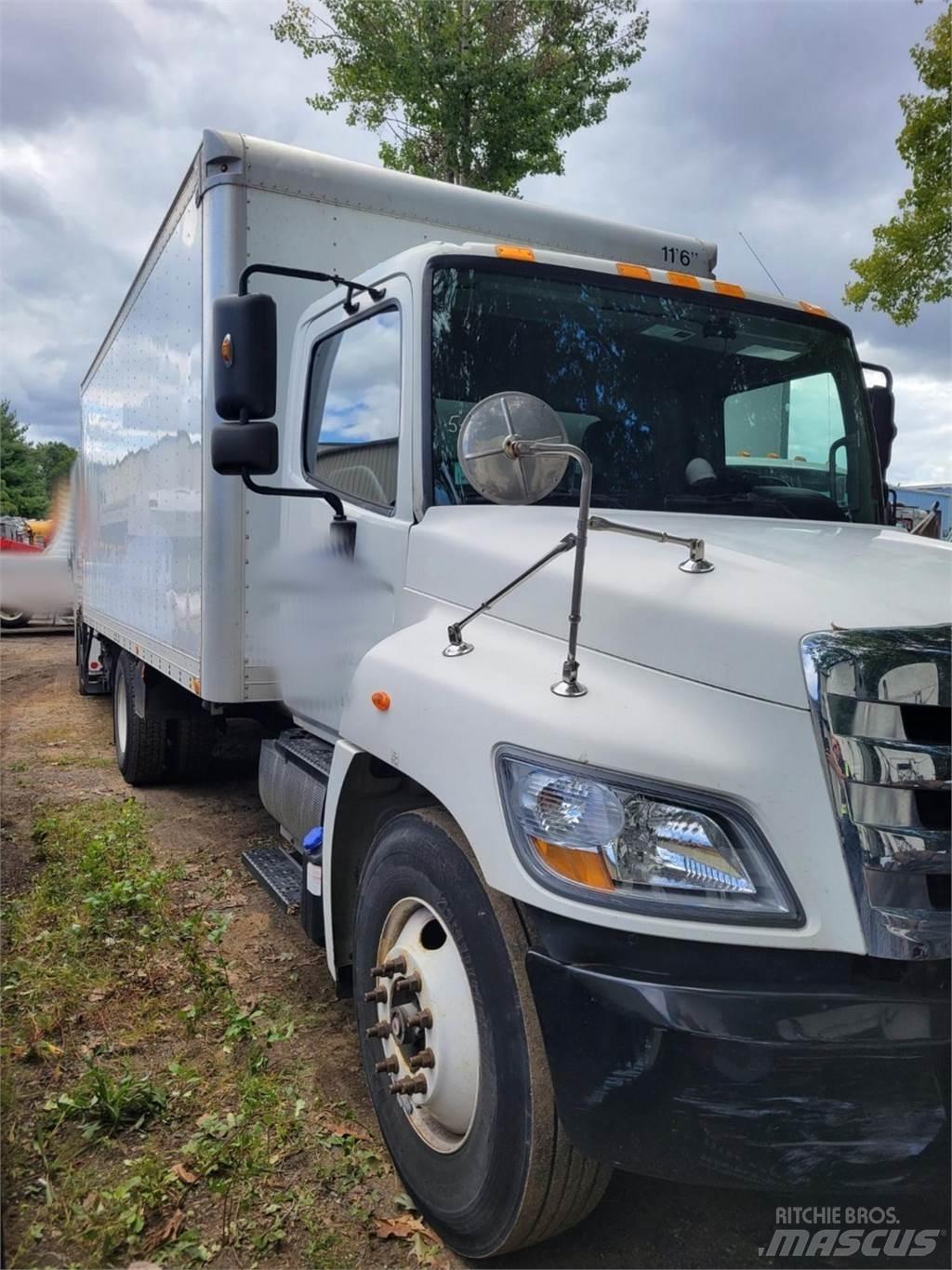 Hino 268 Camion cassonati