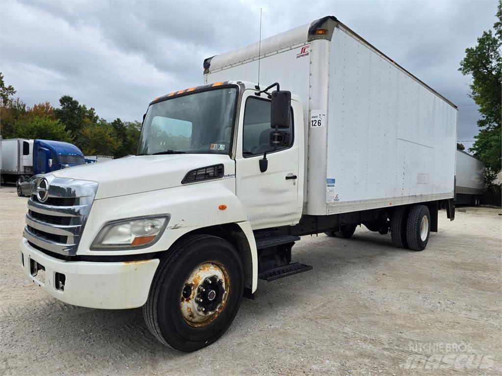 Hino 268 Camion cassonati