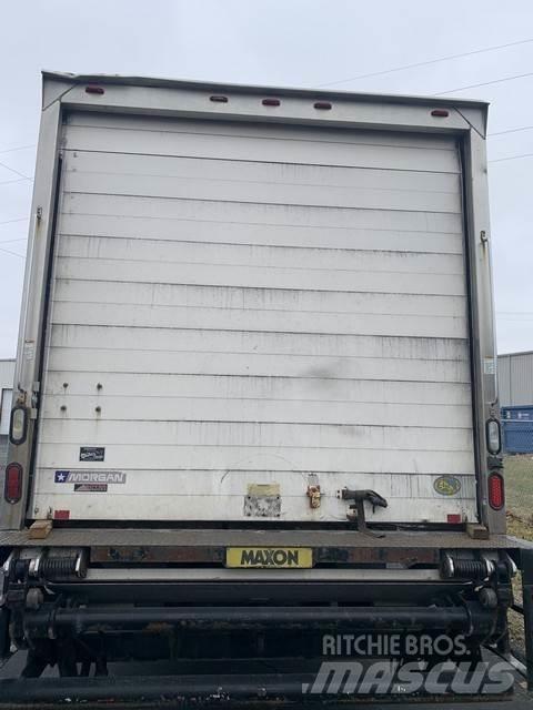 Hino 268 Camion cassonati