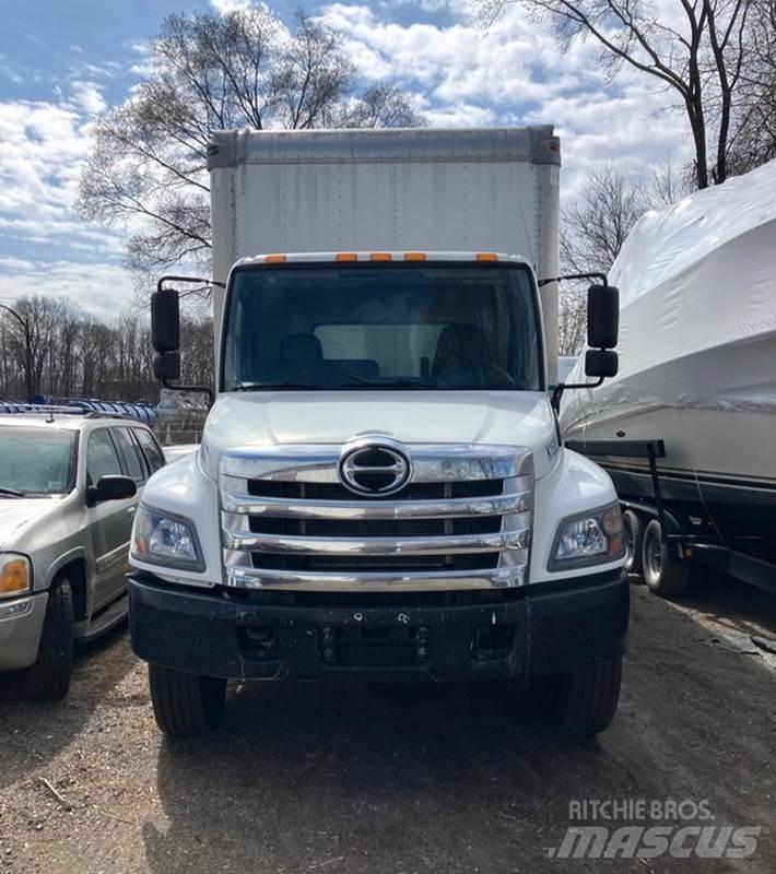 Hino 268A Camion cassonati