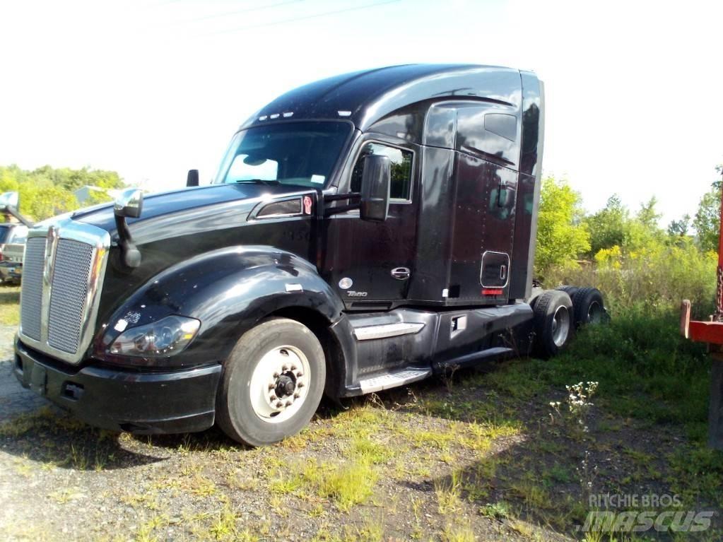 Kenworth T680 Motrici e Trattori Stradali