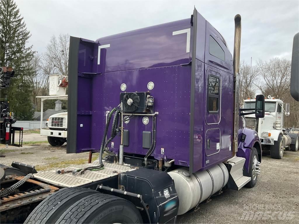 Kenworth T880 Motrici e Trattori Stradali