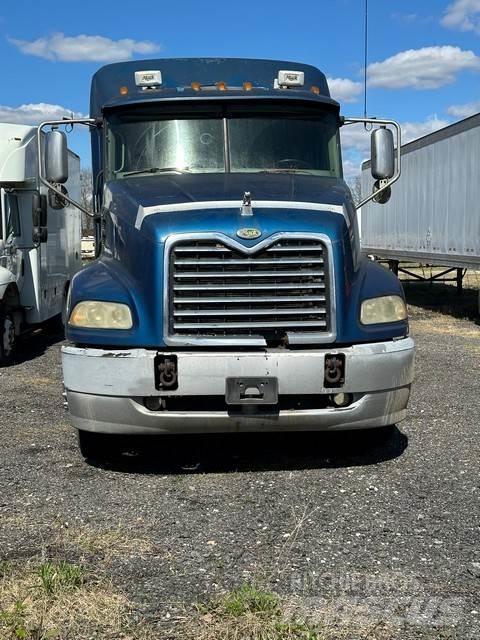 Mack CXN613 Motrici e Trattori Stradali