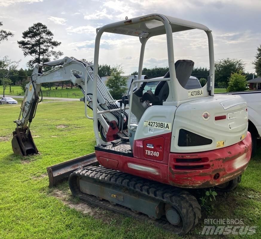 Takeuchi TB240 Escavatori medi 7t - 12t