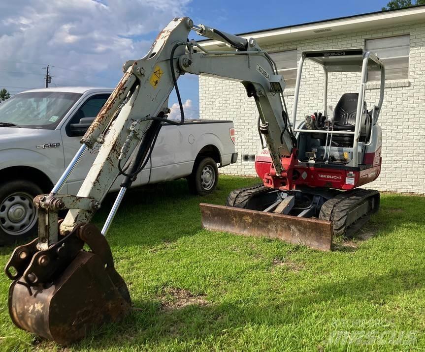 Takeuchi TB240 Escavatori medi 7t - 12t