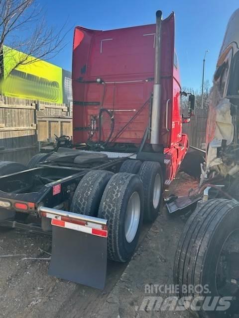Volvo VNL64T670 Motrici e Trattori Stradali
