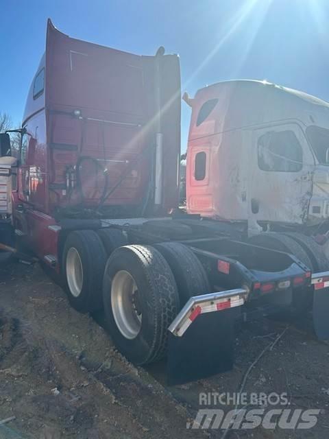 Volvo VNL64T670 Motrici e Trattori Stradali