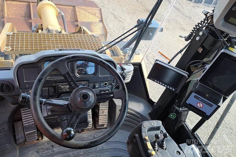 CAT 950 H Pale gommate
