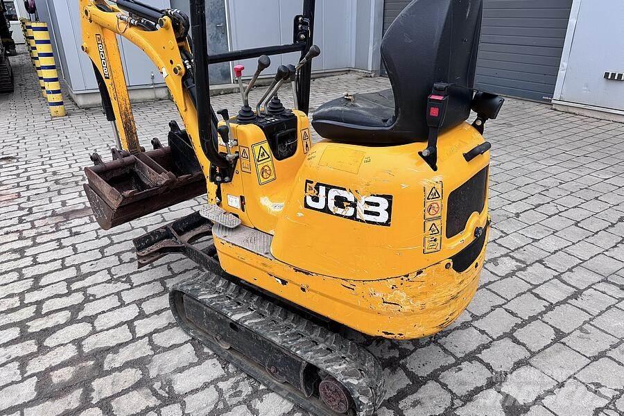 JCB 8008 CTS Miniescavatori