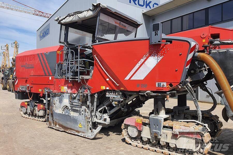 Wirtgen W 250 Fresa a freddo per asfalto