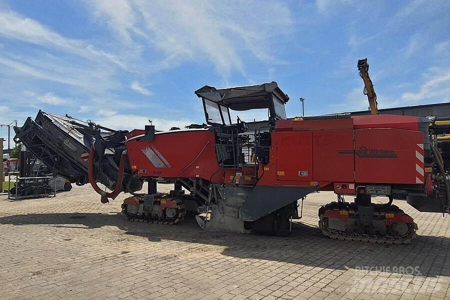 Wirtgen W 250 Fresa a freddo per asfalto
