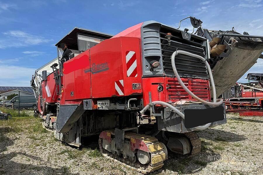 Wirtgen W 250 Fresa a freddo per asfalto