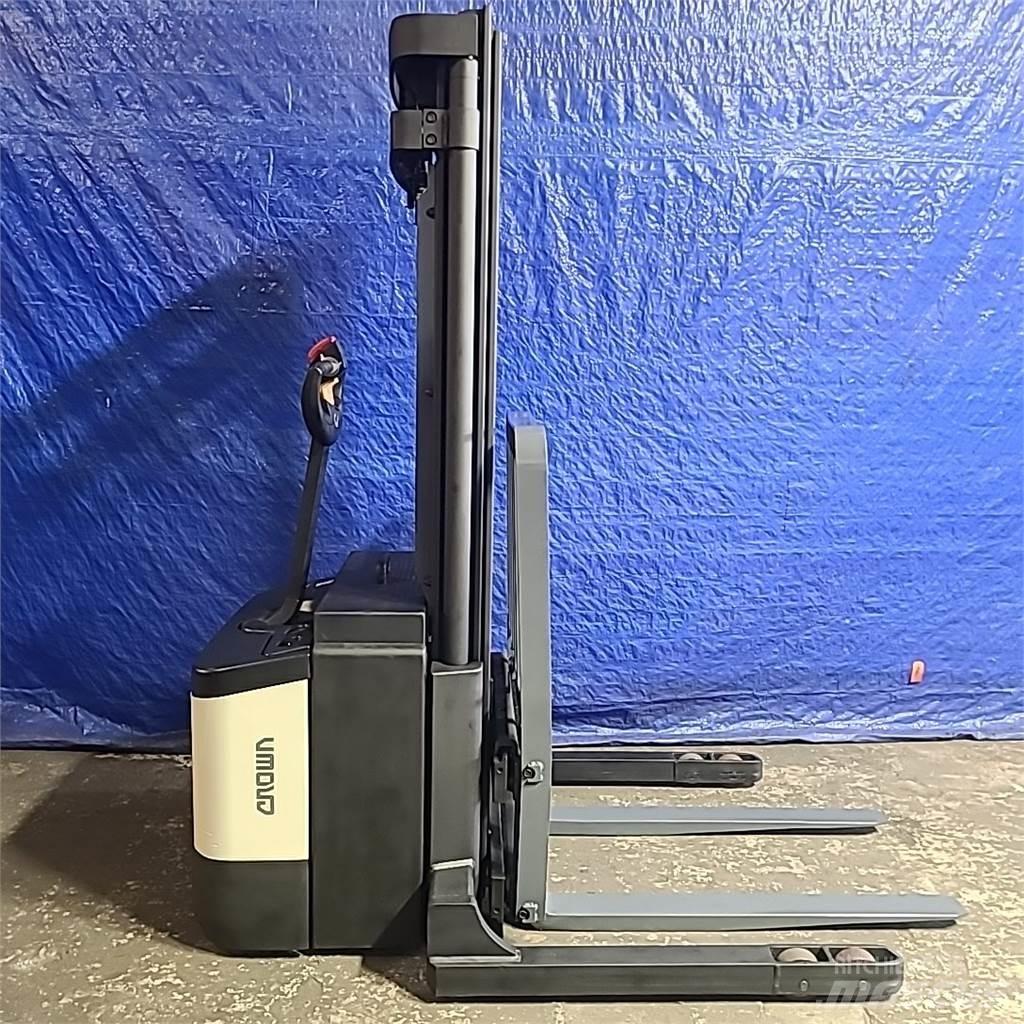 Crown WS2300 Carelli stoccatori  automatici-usati