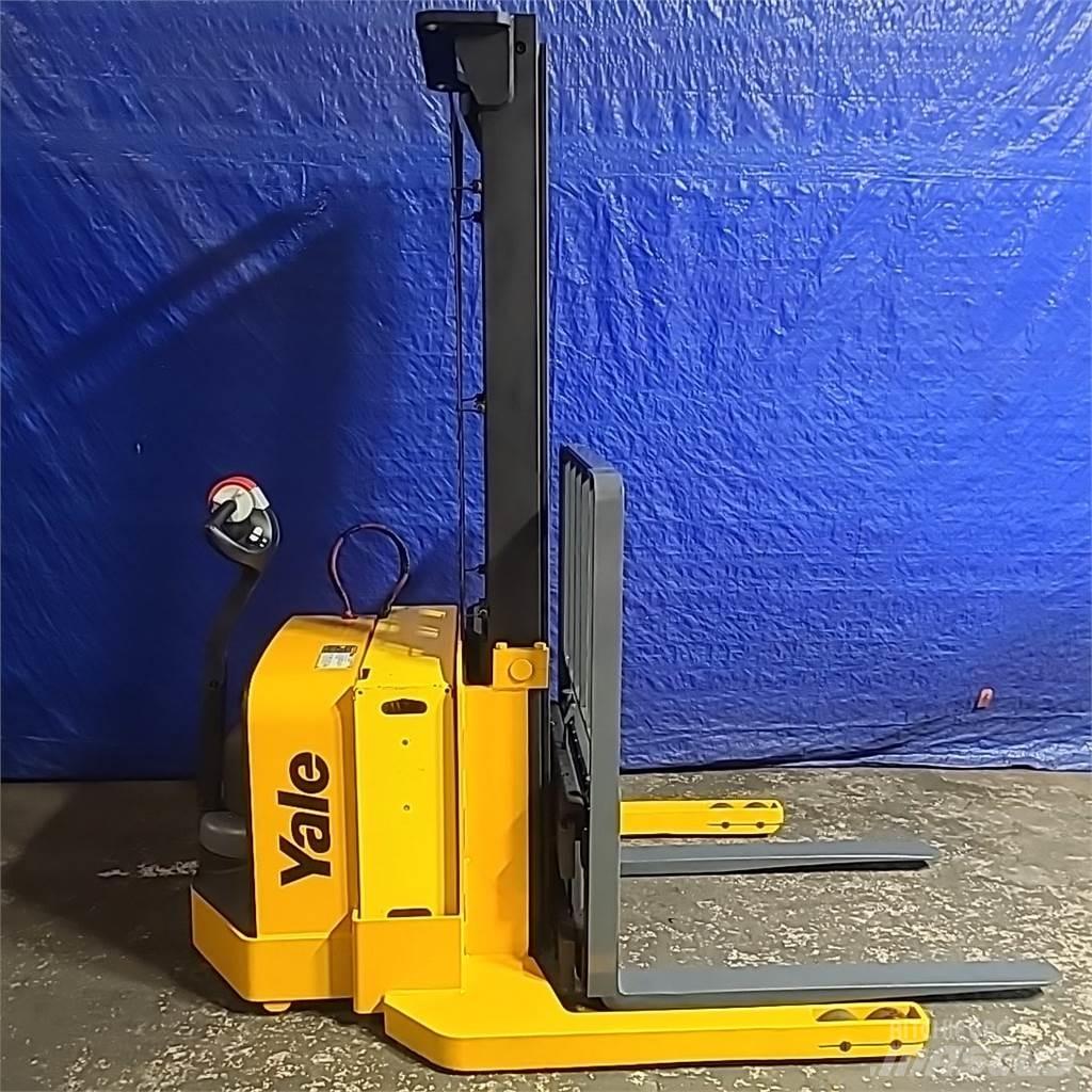 Yale MSW040 Carelli stoccatori  automatici-usati