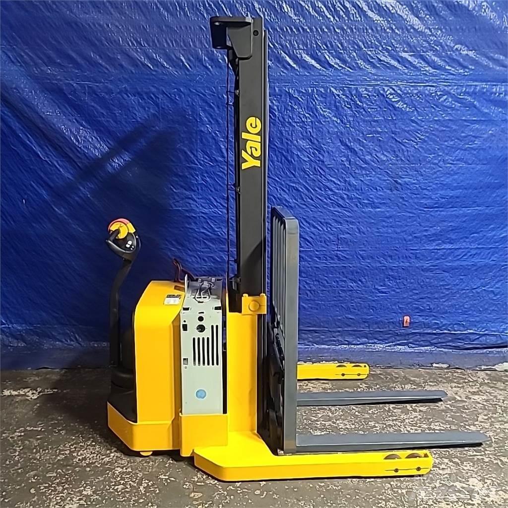 Yale MSW040 Carelli stoccatori  automatici-usati