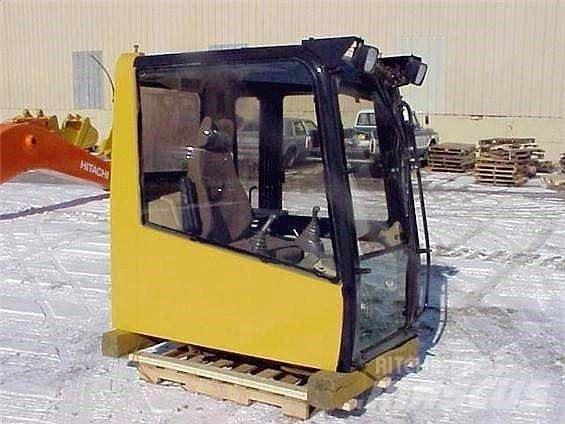 CAT  Cabine e interni
