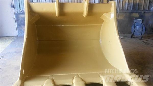 CAT 1735720 Benne