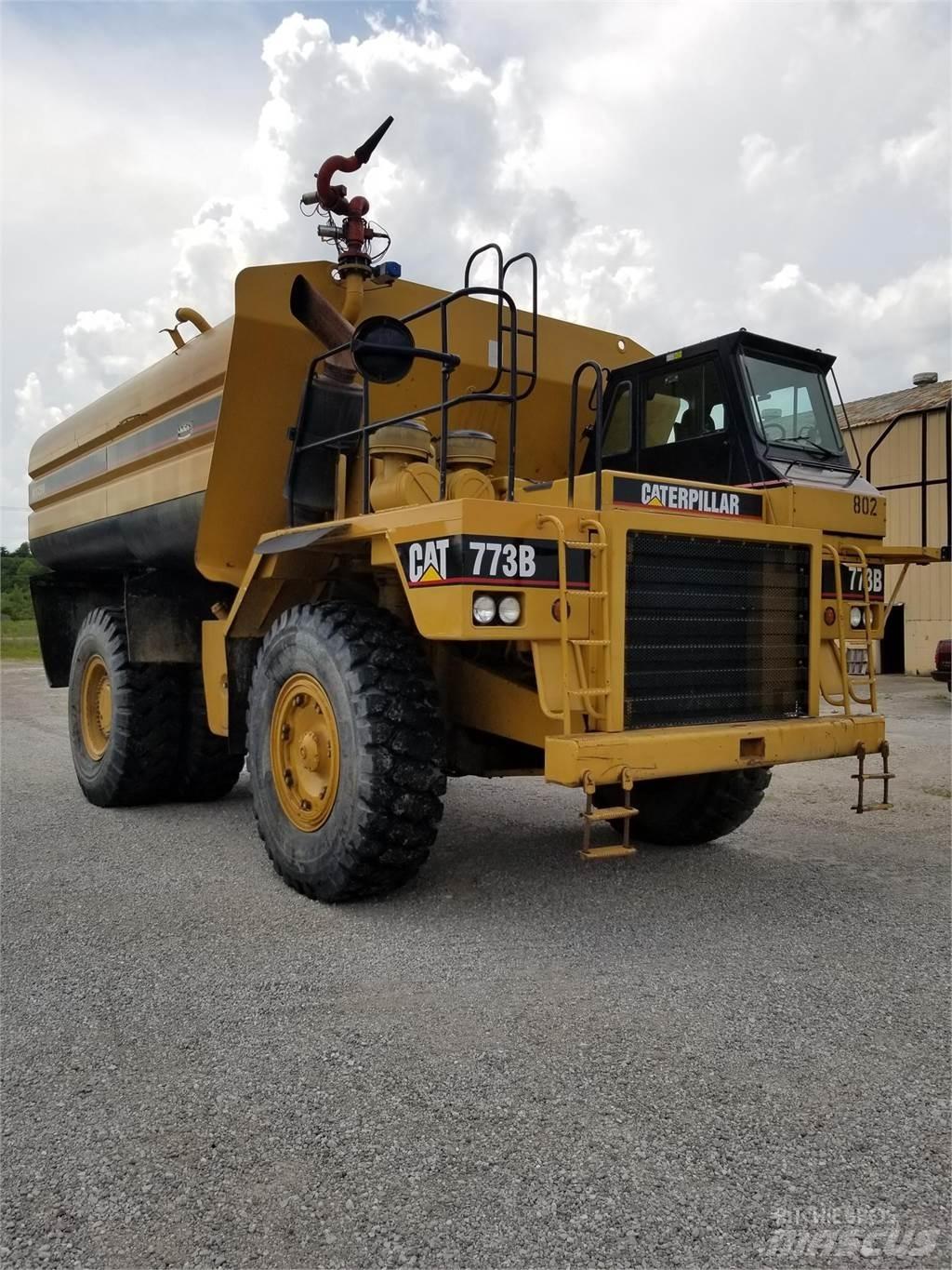 CAT 773B Autocisterne