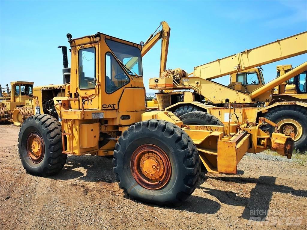 CAT 814 Pale gommate