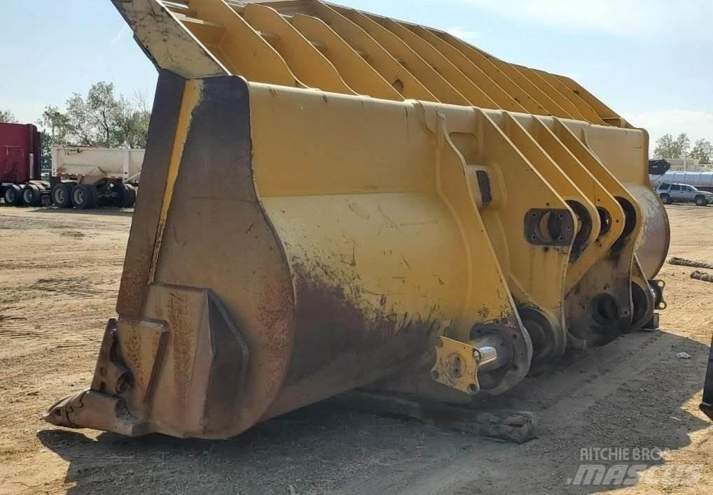 Komatsu WA1200 Benne
