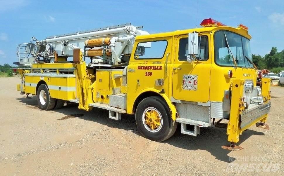 Mack CF685 Camion Pompieri