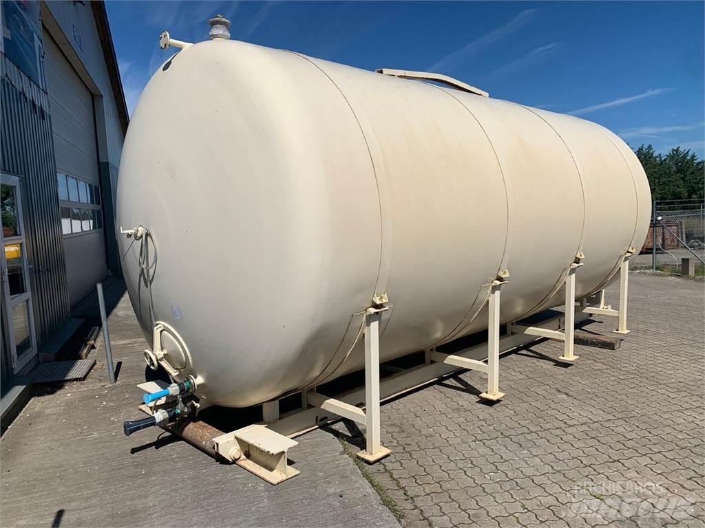  38m3 vandtank Serbatoi