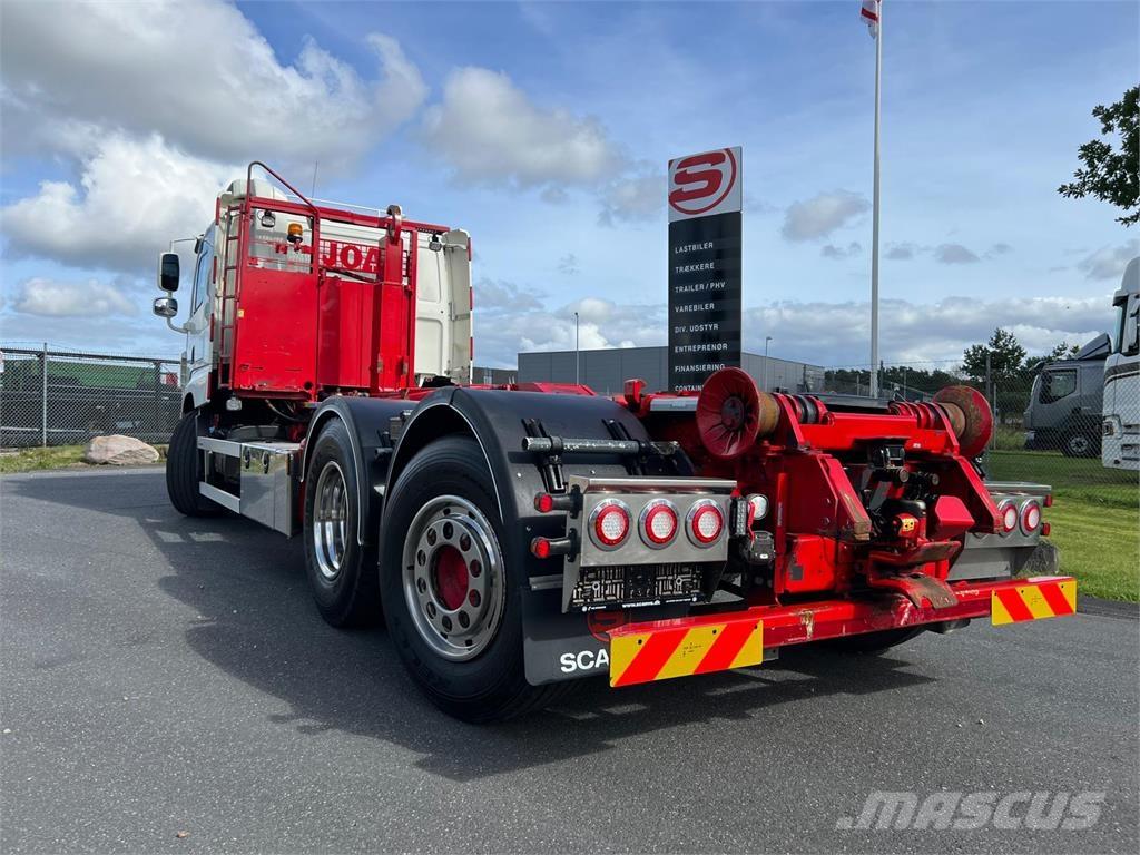 DAF CF 530 6x2*4 FAN Camion con gancio di sollevamento