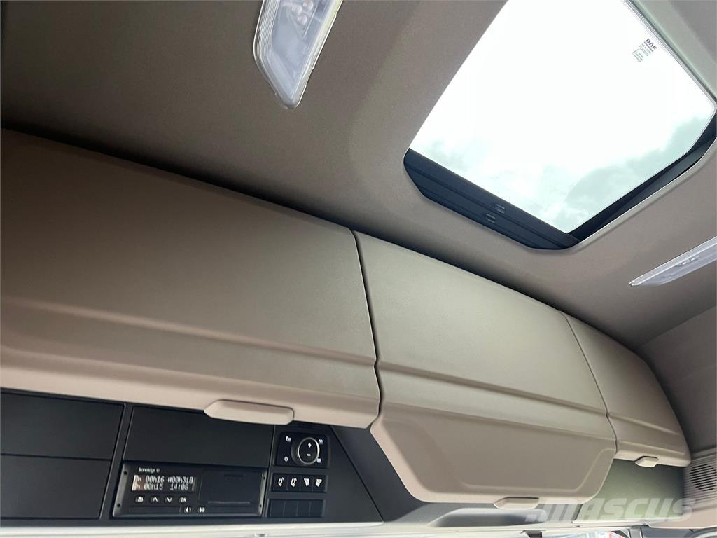 DAF XF480 FAS 6x2 Camion cassonati